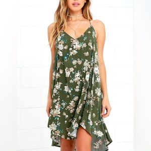 NWT O’Neil Floral Dress